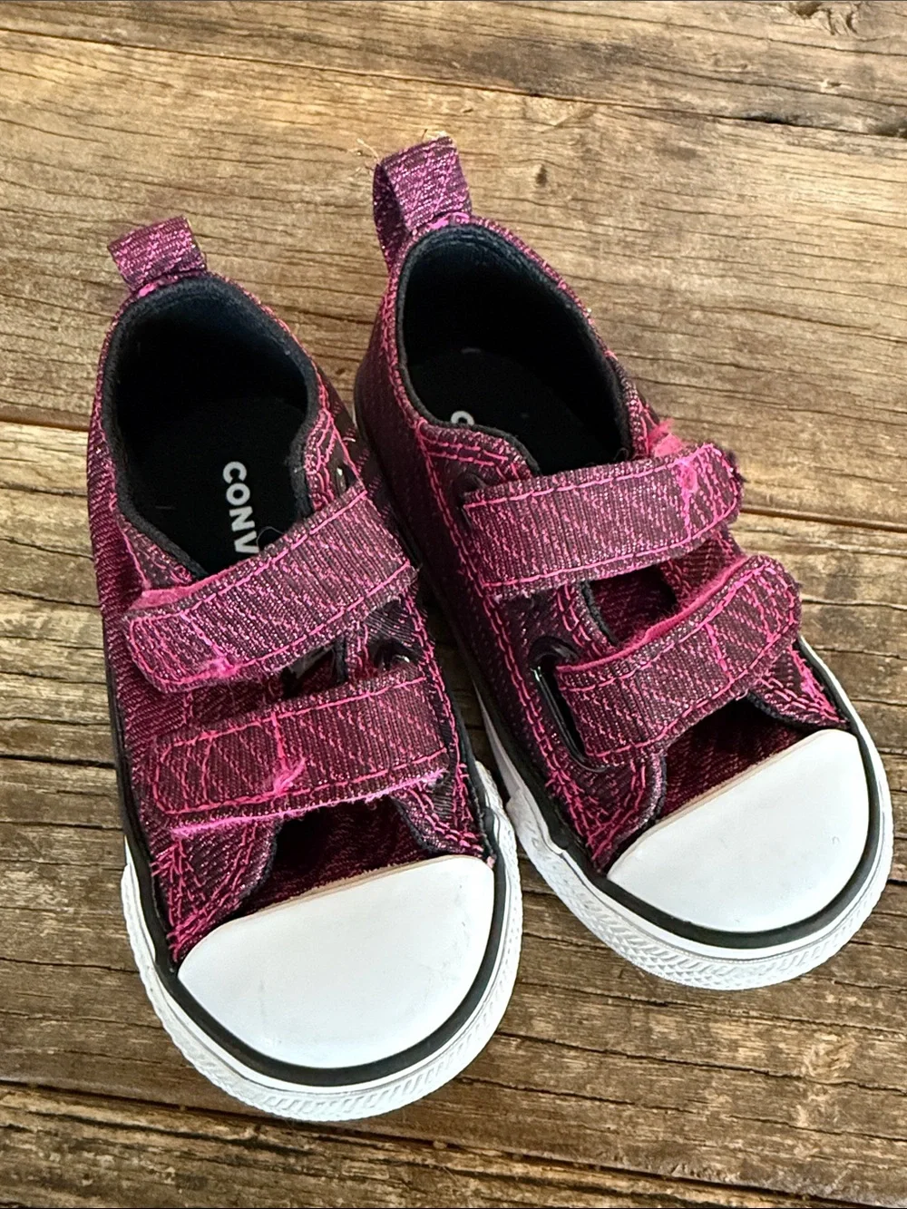 Converse Kids Metallic Pink Sneakers